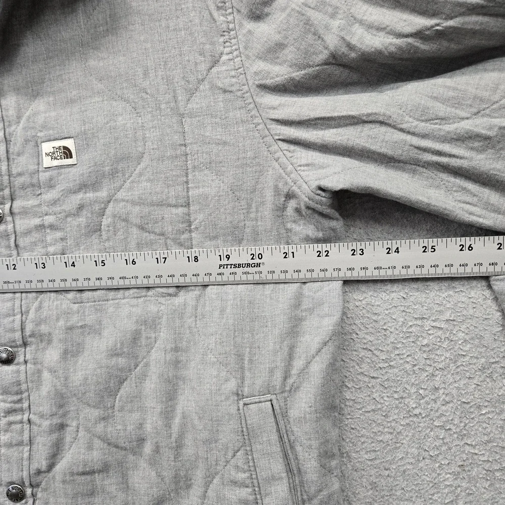 The North Face Men Jacket L Gray Quilted Overshirt Shacket Button Up Logo Collar